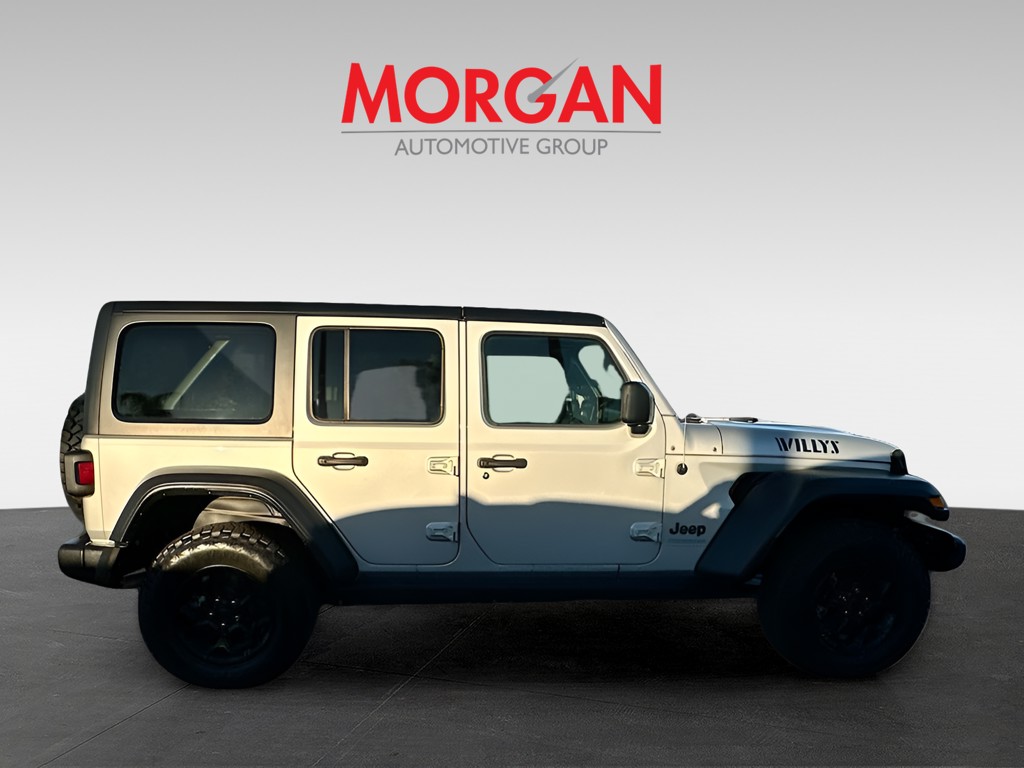 2023 Jeep Wrangler - Photo 8