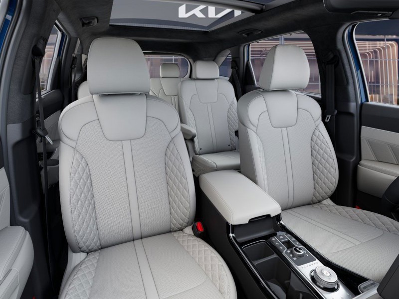 2026 Kia Sorento Hybrid - Photo 15