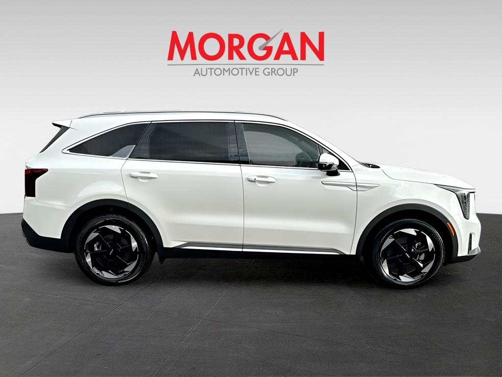 2026 Kia Sorento Hybrid - Photo 8