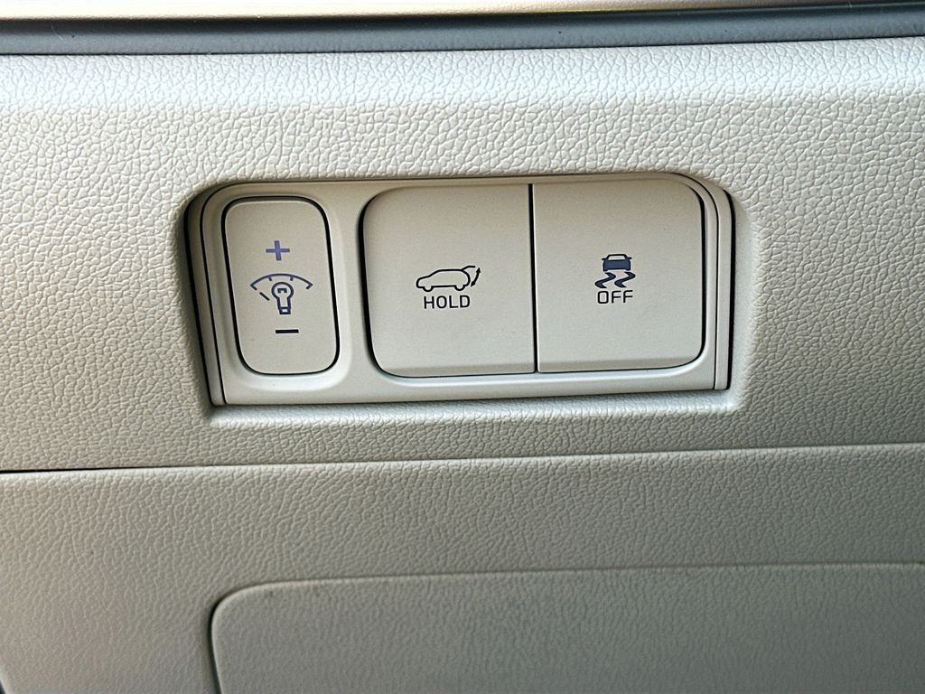 2026 Kia Sorento Hybrid - Photo 10