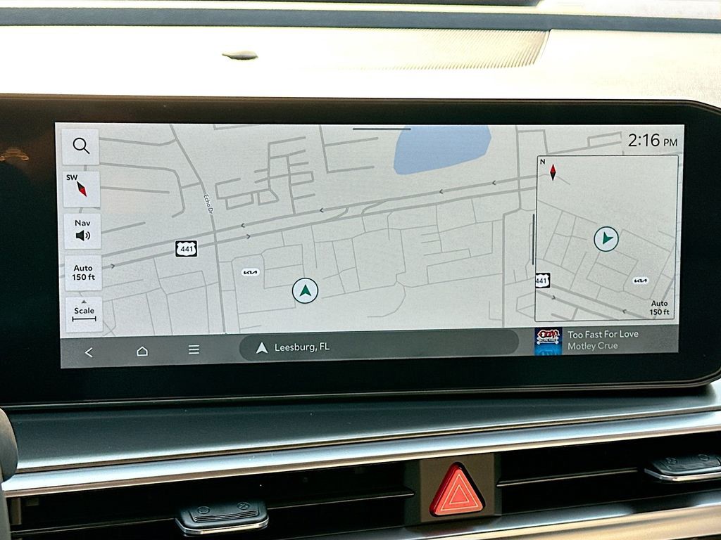 2026 Kia Sorento Hybrid - Photo 13