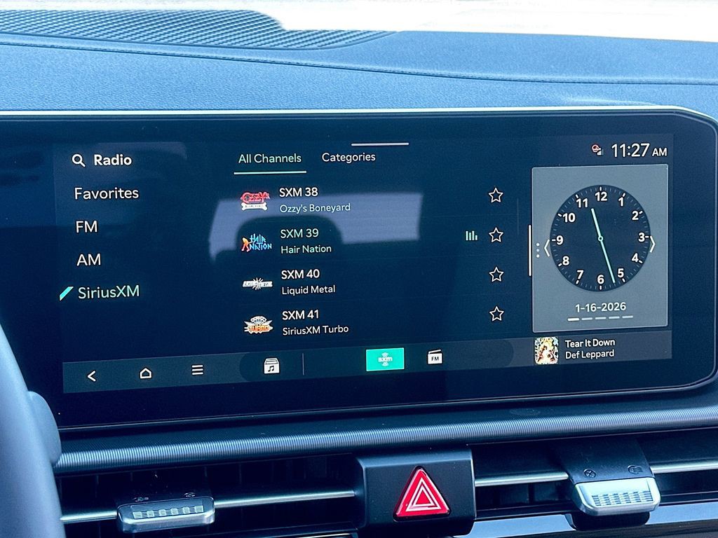 2026 Kia Sportage Hybrid - Photo 14