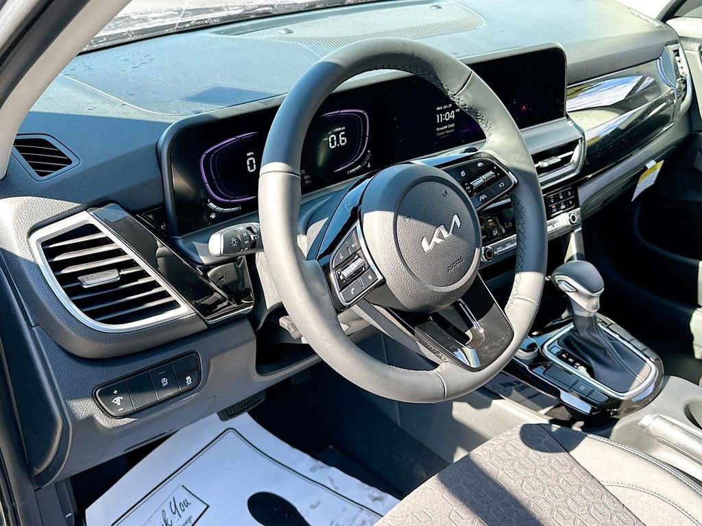 2026 Kia Seltos - Photo 9