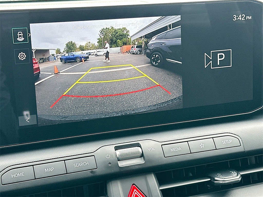 2025 Kia K4 - Photo 13
