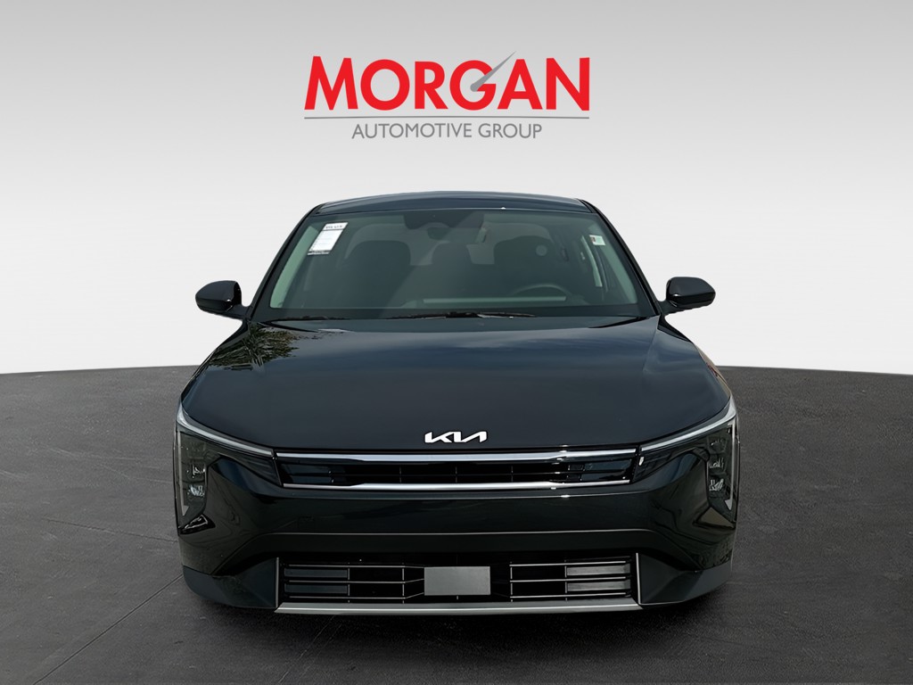 2025 Kia K4 - Photo 3