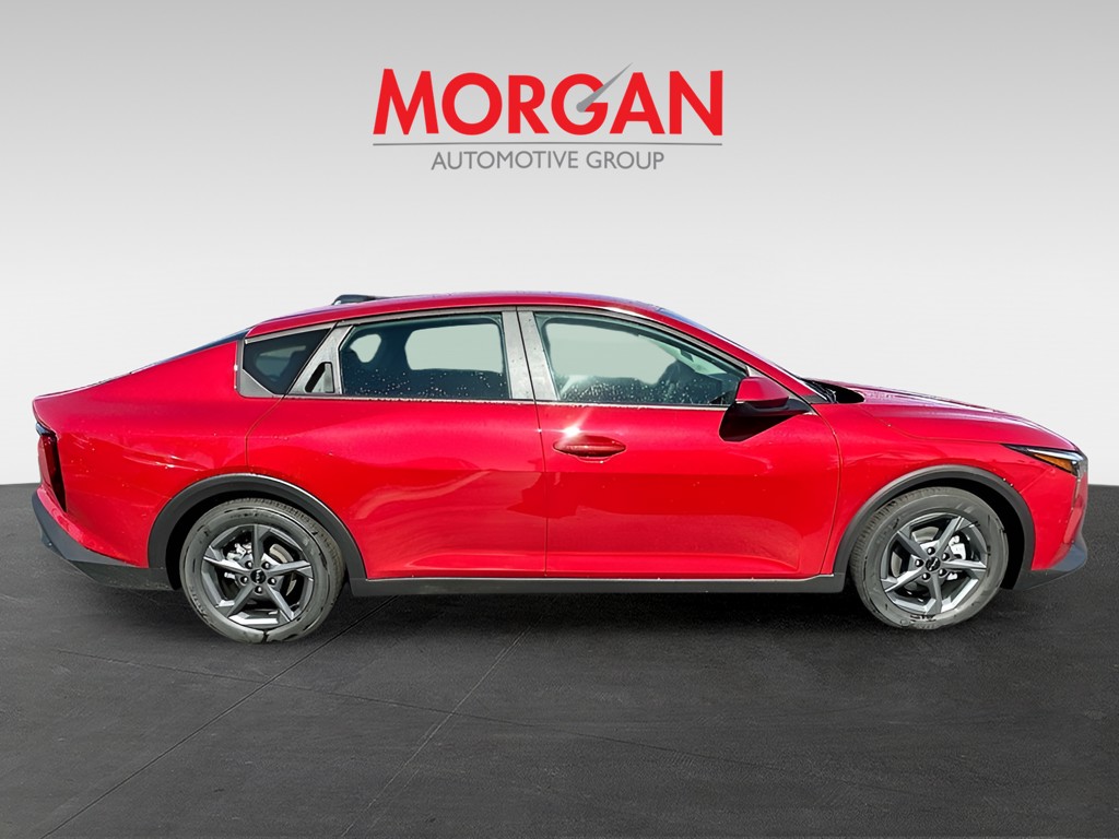 2026 Kia K4 - Photo 8