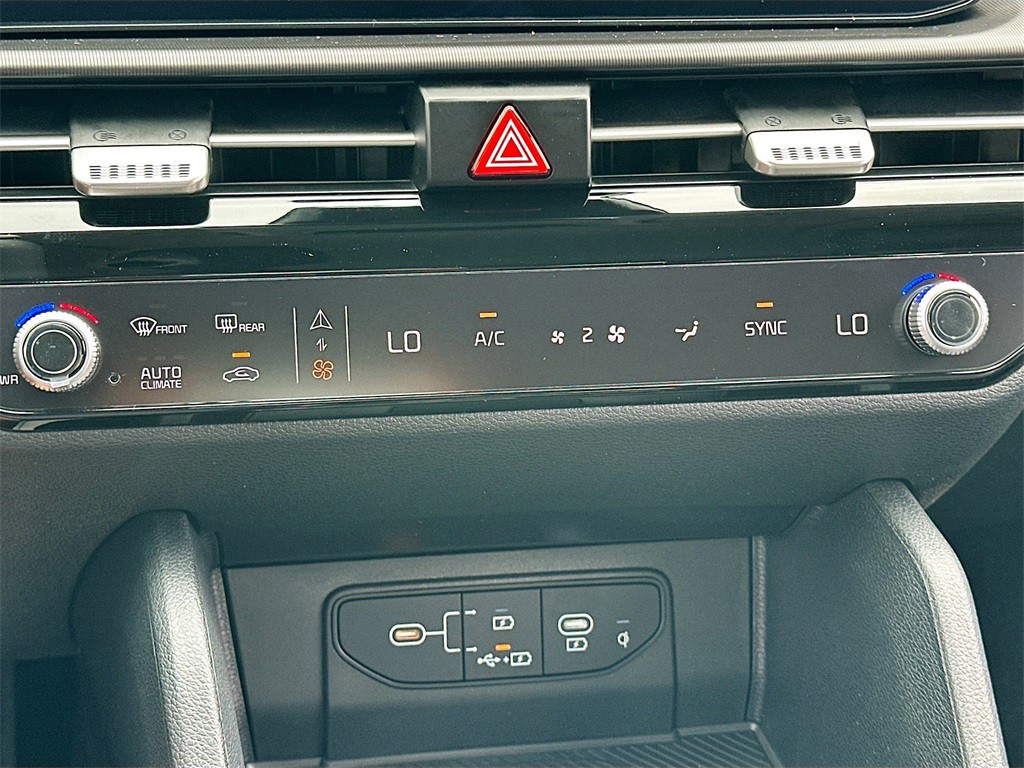 2026 Kia Sportage - Photo 16