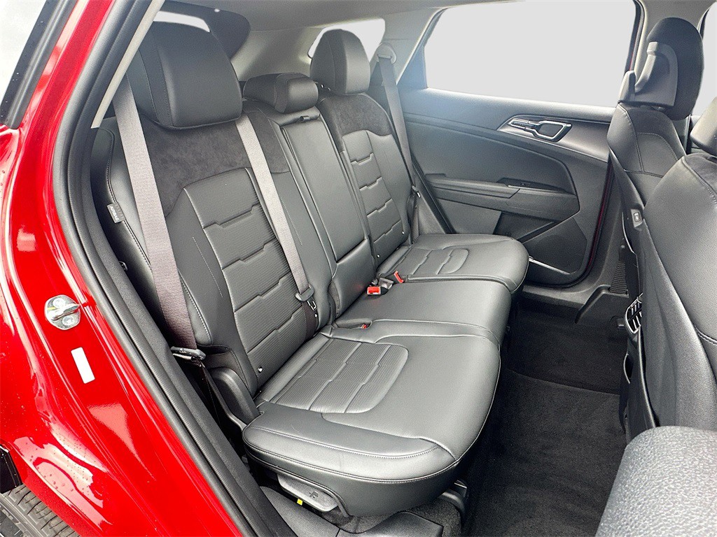 2026 Kia Sportage - Photo 28
