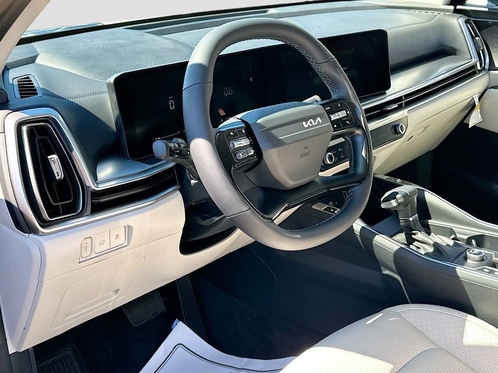 2026 Kia Sorento - Photo 9