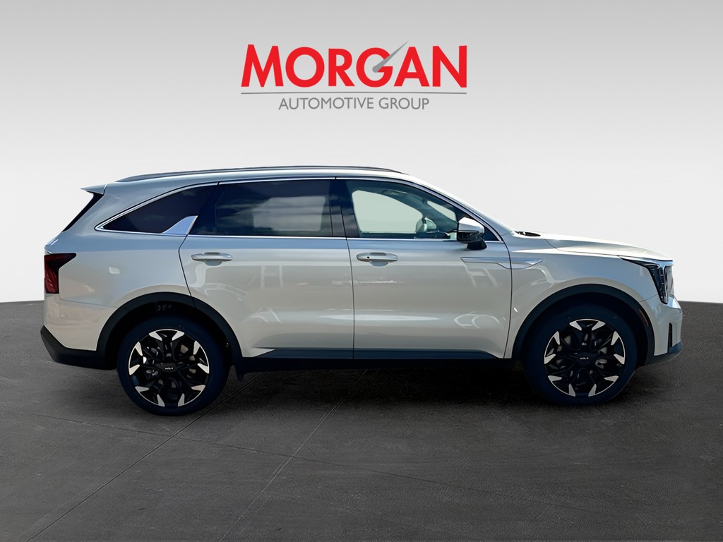 2026 Kia Sorento - Photo 8