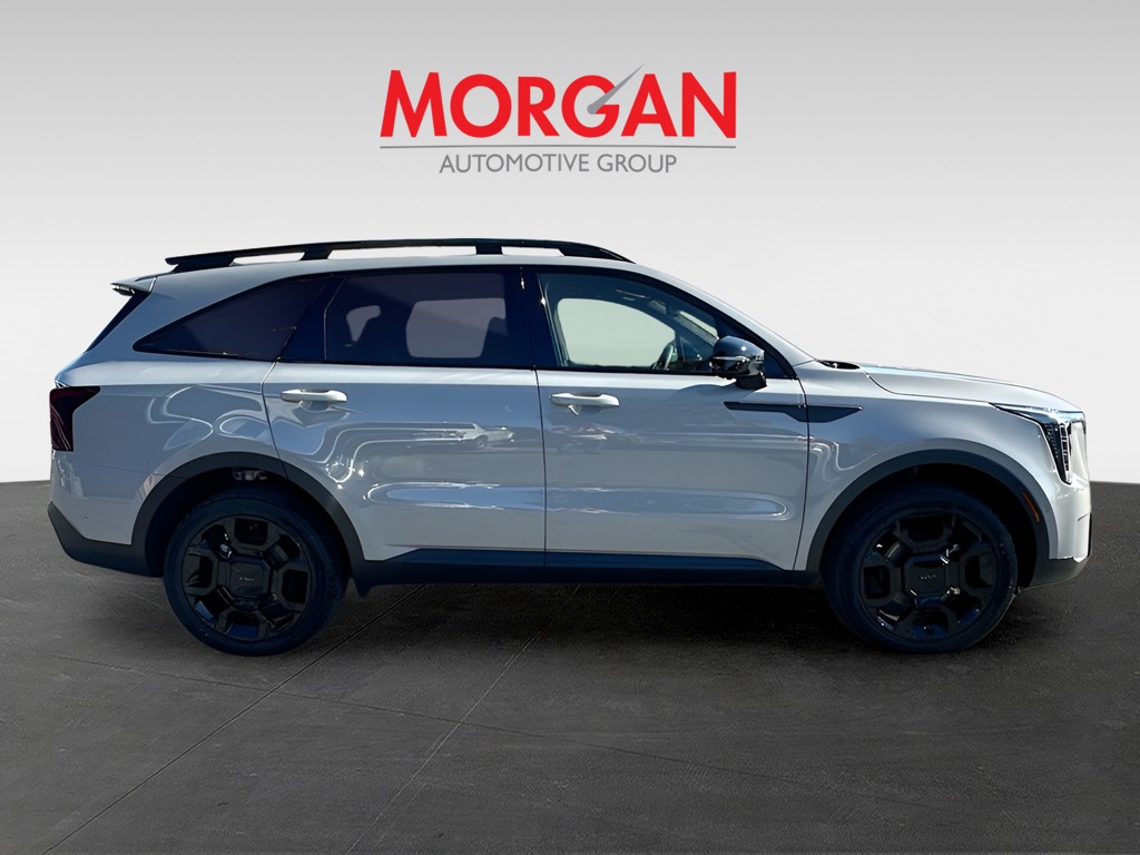 2026 Kia Sorento - Photo 8