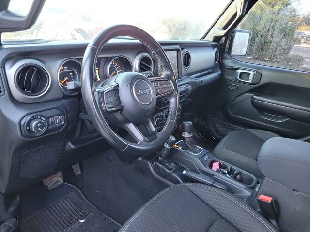 2021 Jeep Gladiator - Photo 11