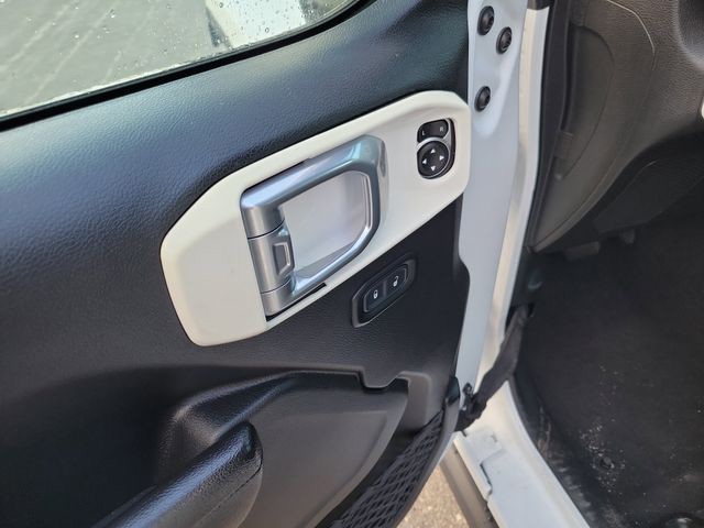 2021 Jeep Gladiator - Photo 10