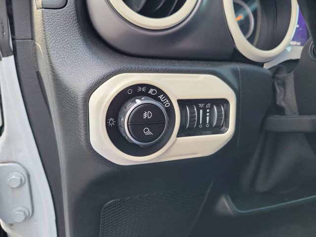 2021 Jeep Gladiator - Photo 14