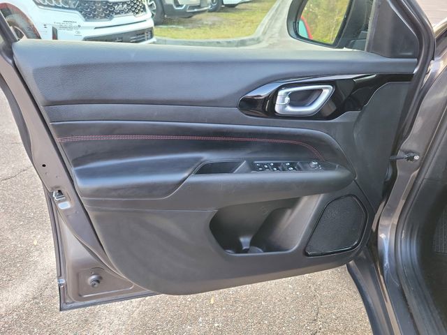 2024 Jeep Compass - Photo 11
