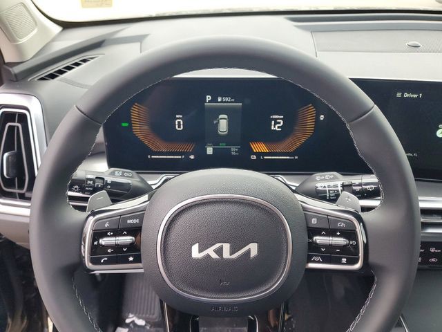2025 Kia Sorento Hybrid - Photo 13