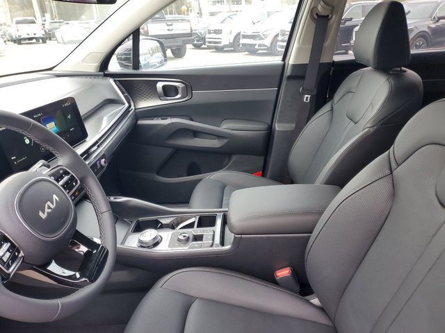 2025 Kia Sorento Hybrid - Photo 8