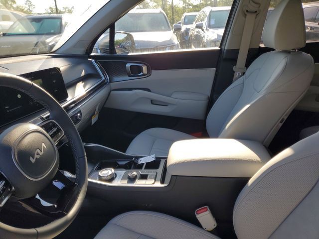 2025 Kia Sorento Hybrid - Photo 8