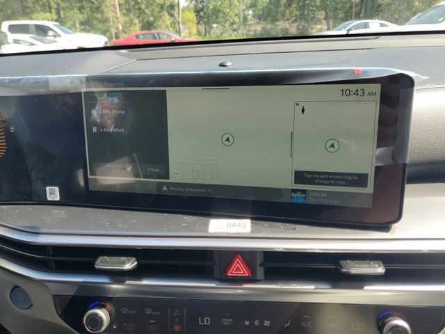 2025 Kia Sorento Hybrid - Photo 15