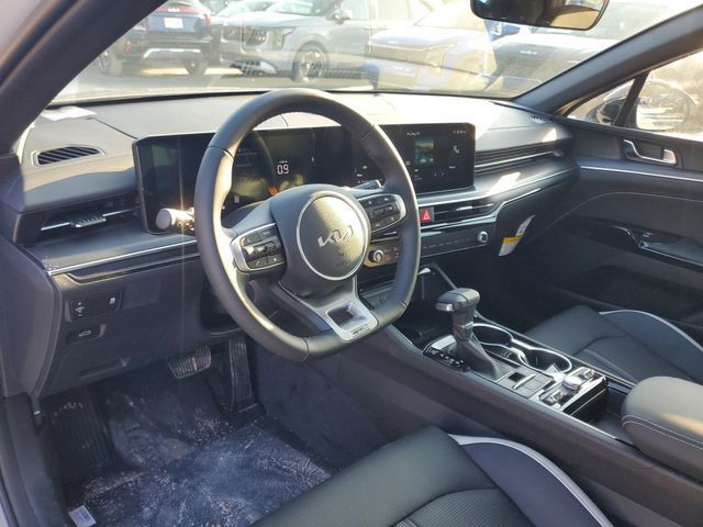 2026 Kia K5 - Photo 7
