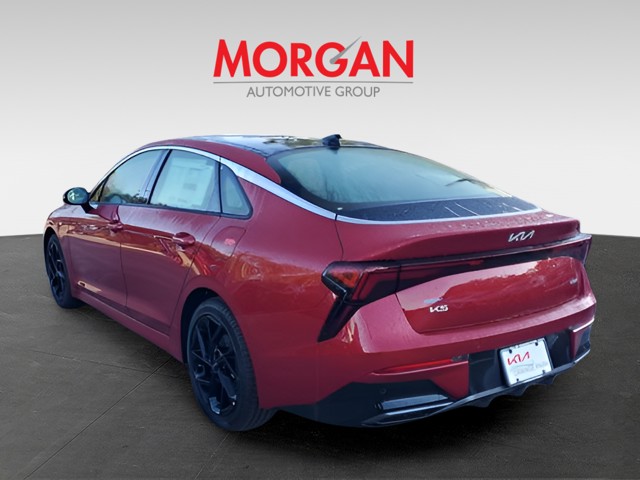 2026 Kia K5 - Photo 4