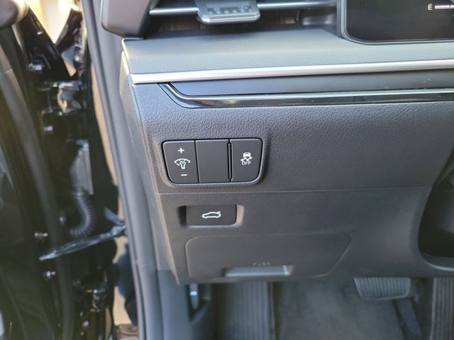 2026 Kia K5 - Photo 10
