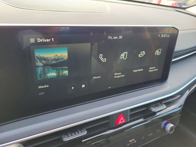 2026 Kia K5 - Photo 15