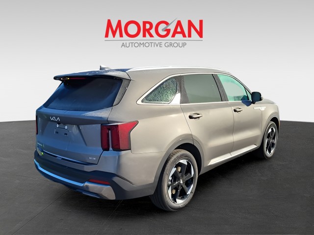 2026 Kia Sorento Hybrid - Photo 3