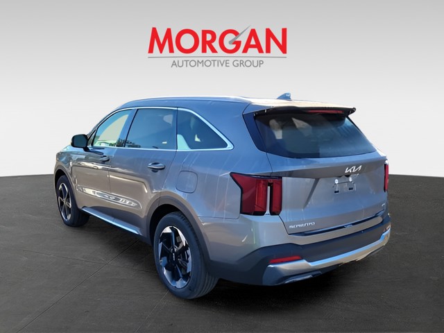 2026 Kia Sorento Hybrid - Photo 4