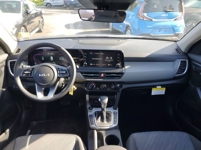 2025 Kia Seltos - Photo 20