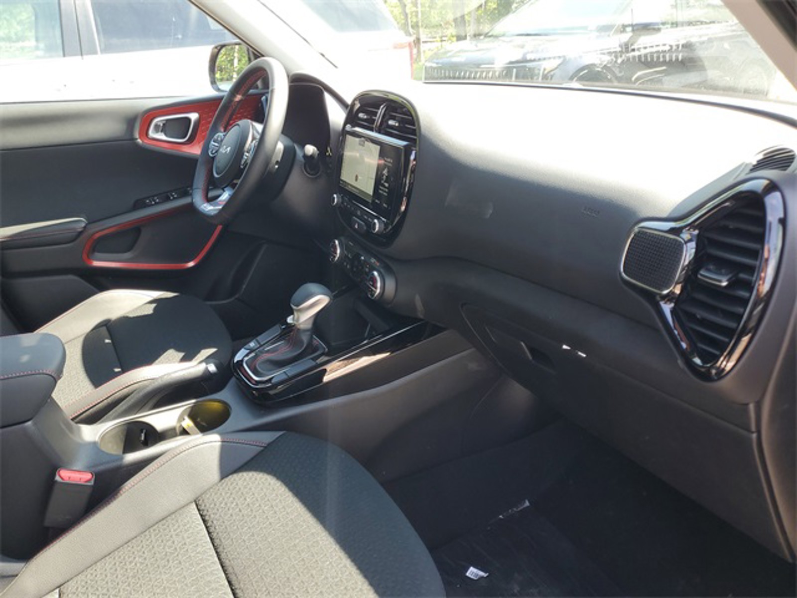 2025 Kia Soul - Photo 32
