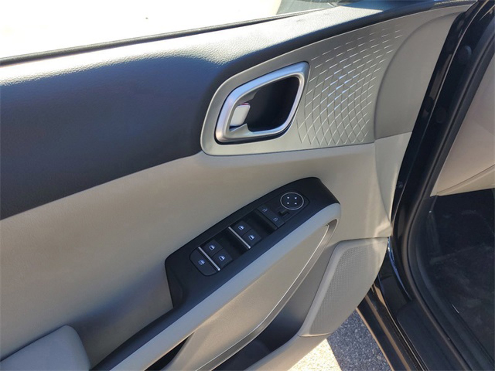 2025 Kia Soul - Photo 6