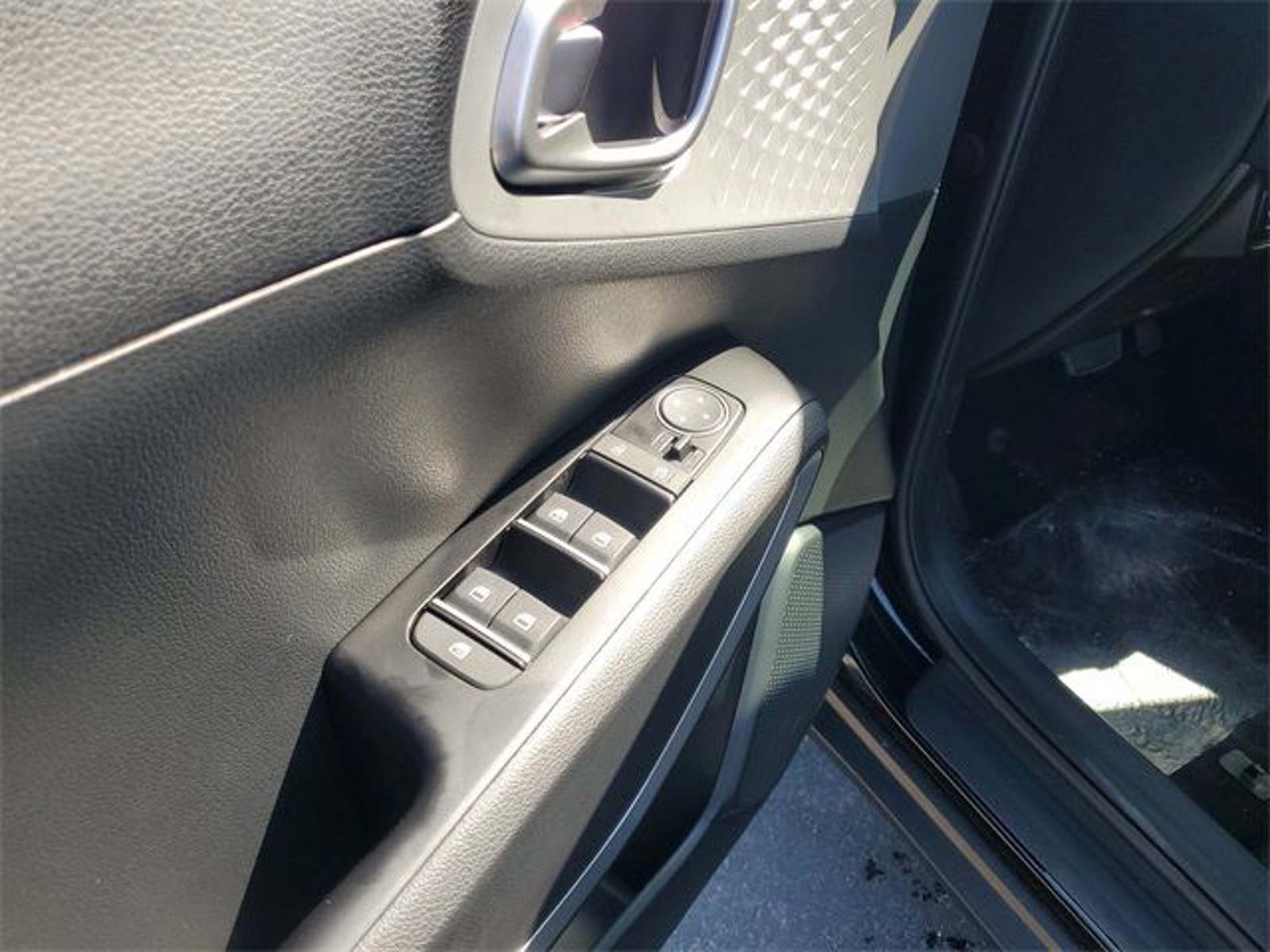 2025 Kia Soul - Photo 6