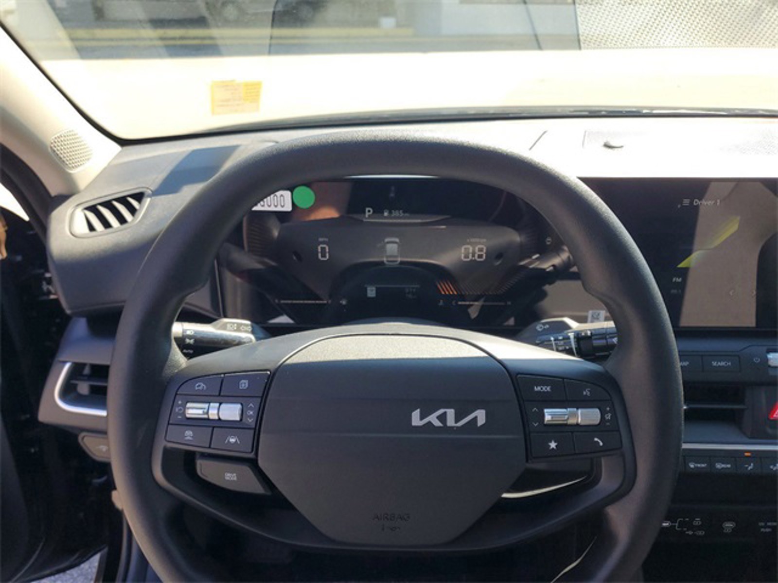 2025 Kia K4 - Photo 13