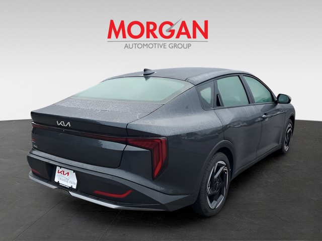 2025 Kia K4 - Photo 3