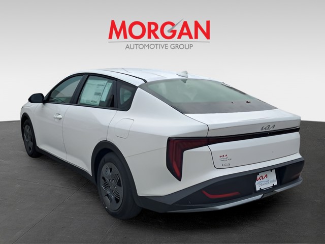 2025 Kia K4 - Photo 4