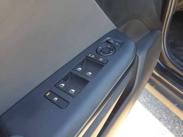2025 Kia K4 - Photo 6