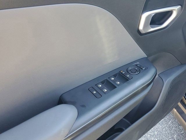 2025 Kia K4 - Photo 6
