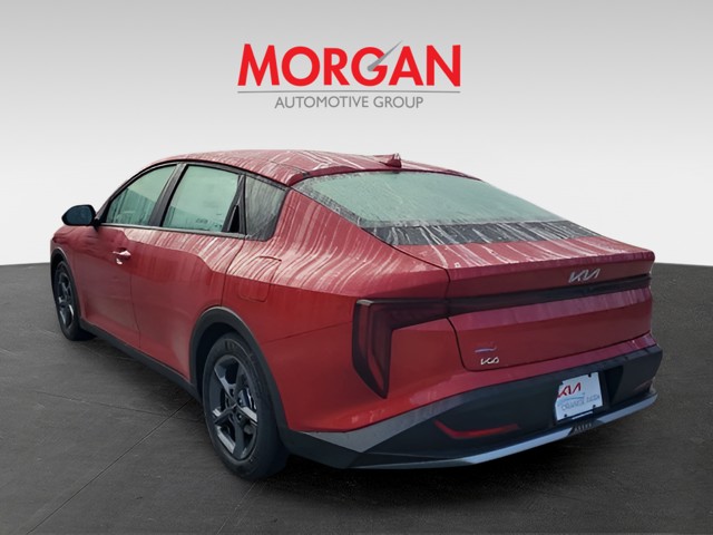 2025 Kia K4 - Photo 4