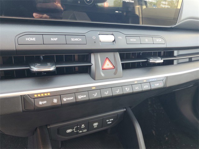 2025 Kia K4 - Photo 15