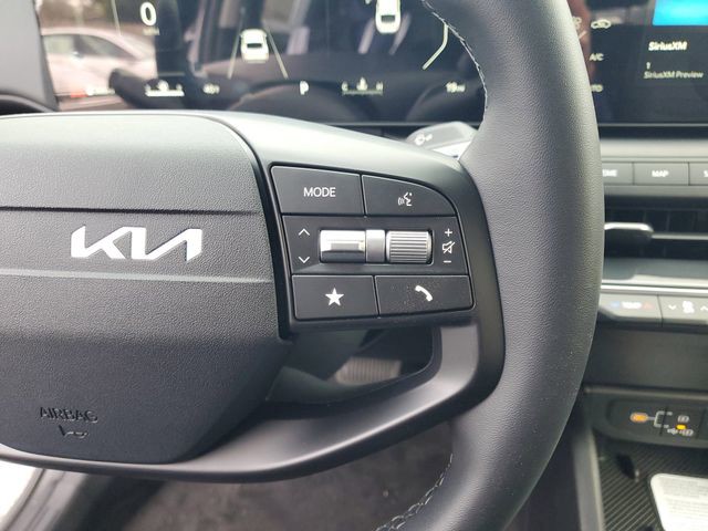 2025 Kia K4 - Photo 12