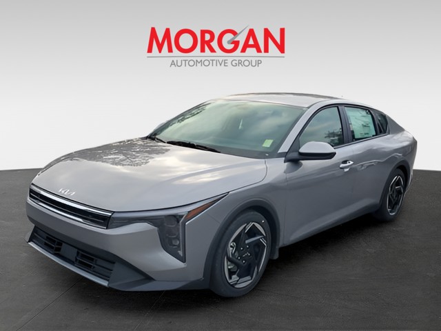 2025 Kia K4 - Photo 2