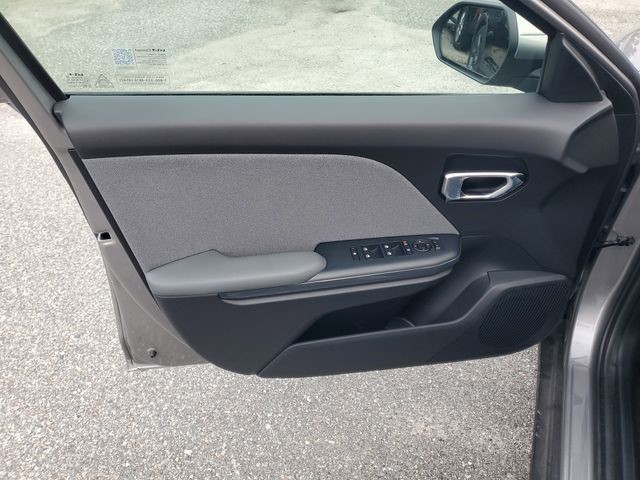 2025 Kia K4 - Photo 5