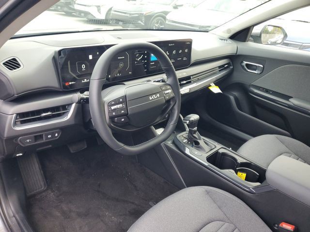 2025 Kia K4 - Photo 7
