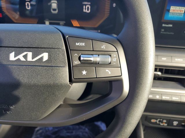 2025 Kia K4 - Photo 12