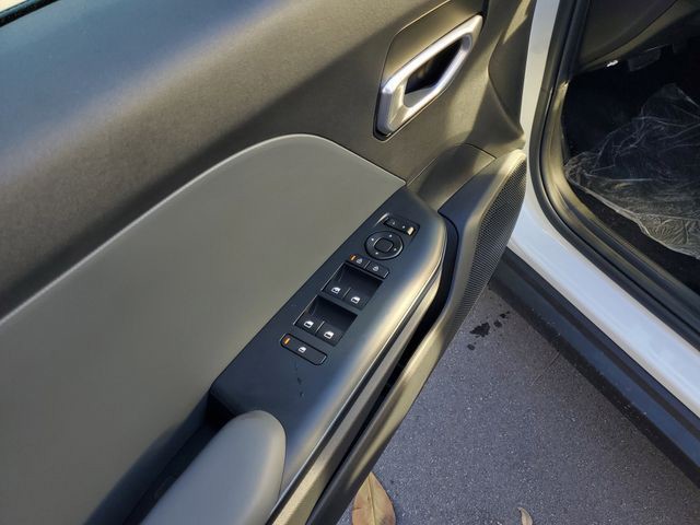 2025 Kia K4 - Photo 6