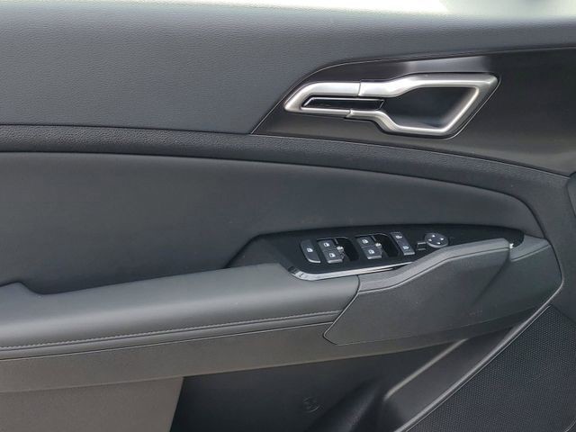 2025 Kia Sportage - Photo 5