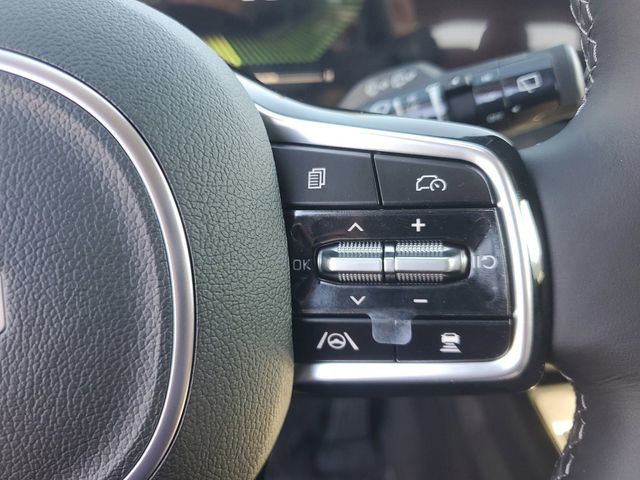 2025 Kia Sorento - Photo 12