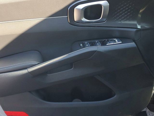 2025 Kia Sorento - Photo 5