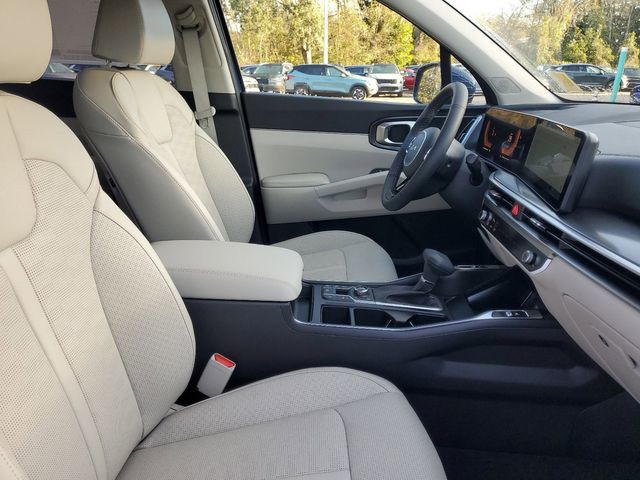 2025 Kia Sorento - Photo 33